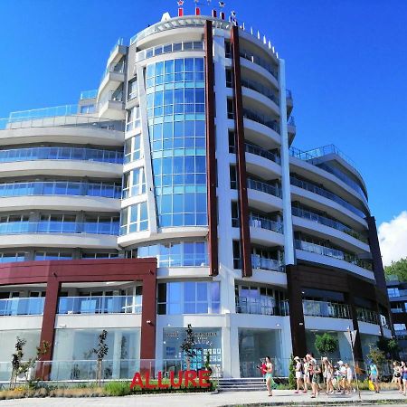 Allure Beach Resort Aparthotel Primorsko Exterior photo